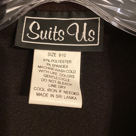 Women’s Suits Us Jacket & Skirt - Picture 4 of 6